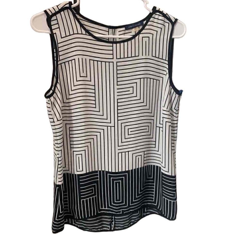 Tommy Hilfiger short sleeve blouse size small
